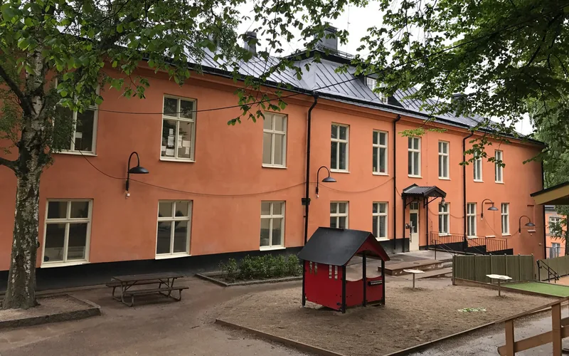 Serafens utegård
